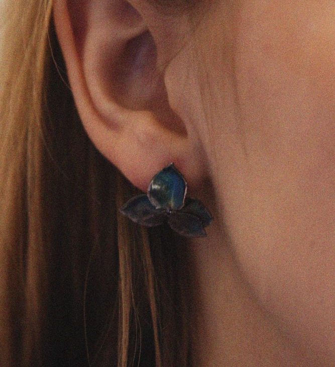 Серьги гвоздики в серебре Fleur de Magique, Гортензия, фото 2