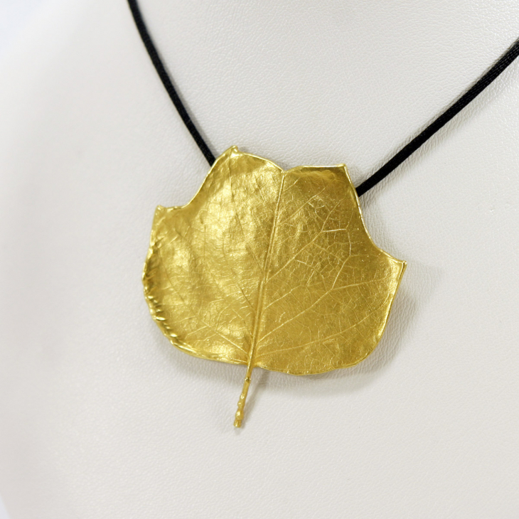 Кулон в золоте Love Alchemy, Тюльпановое дерево, фото 2