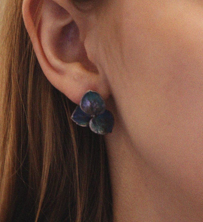 Серьги гвоздики в серебре Fleur de Magique, Гортензия, фото 2