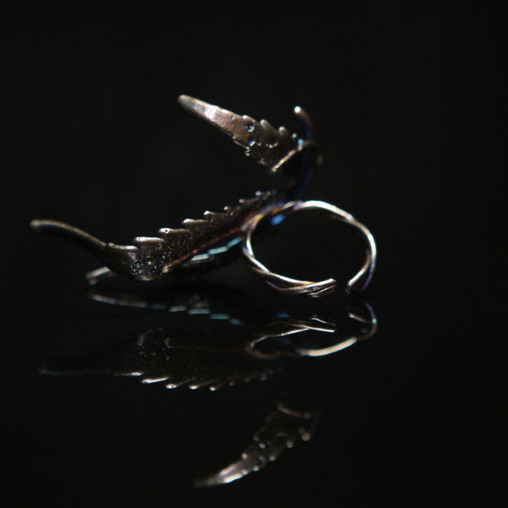 Кольцо в серебре Fleur de Magique, Каннабис, фото 1