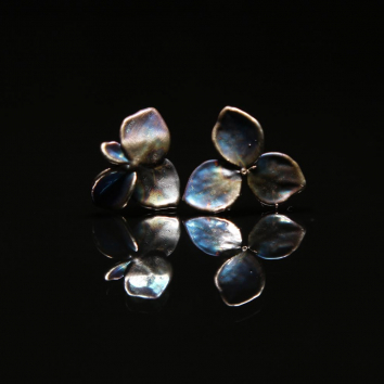Серьги гвоздики в серебре Fleur de Magique, Гортензия