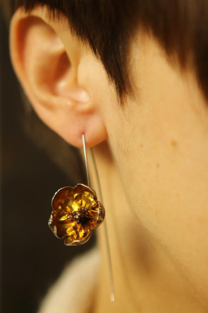 Apricot flower earrings in colored silver