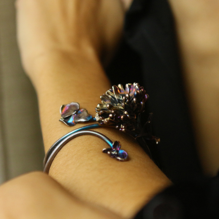 Chrysanthemum flower bracelet in colored silver, фото 4