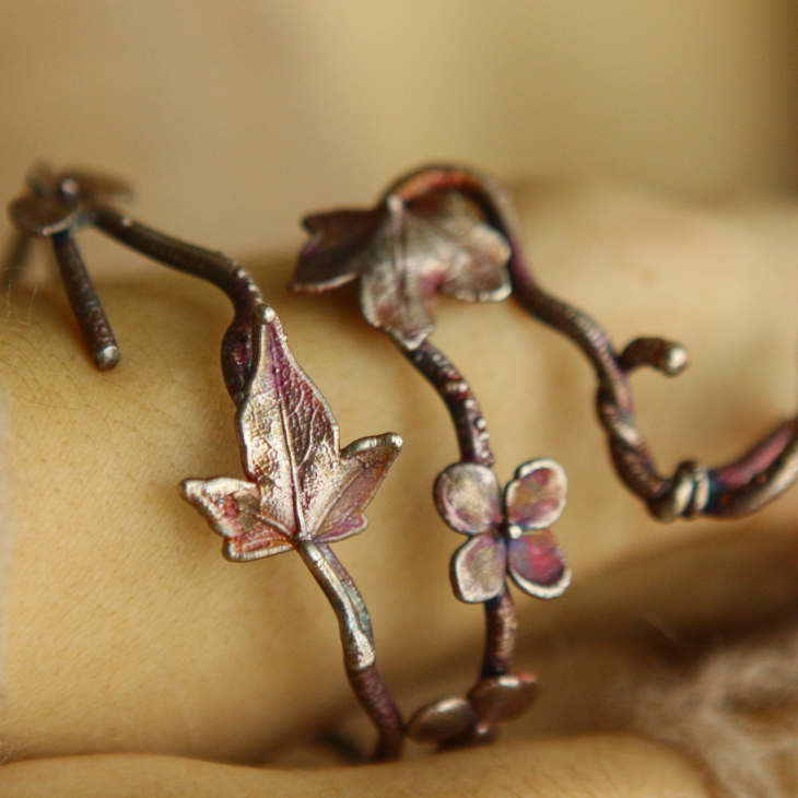 Hydrangea floral bracelet in colored silver, фото 8