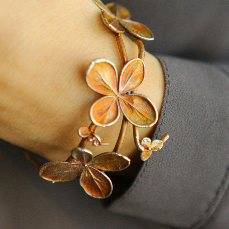 Hydrangea floral bracelet in colored silver, фото 8