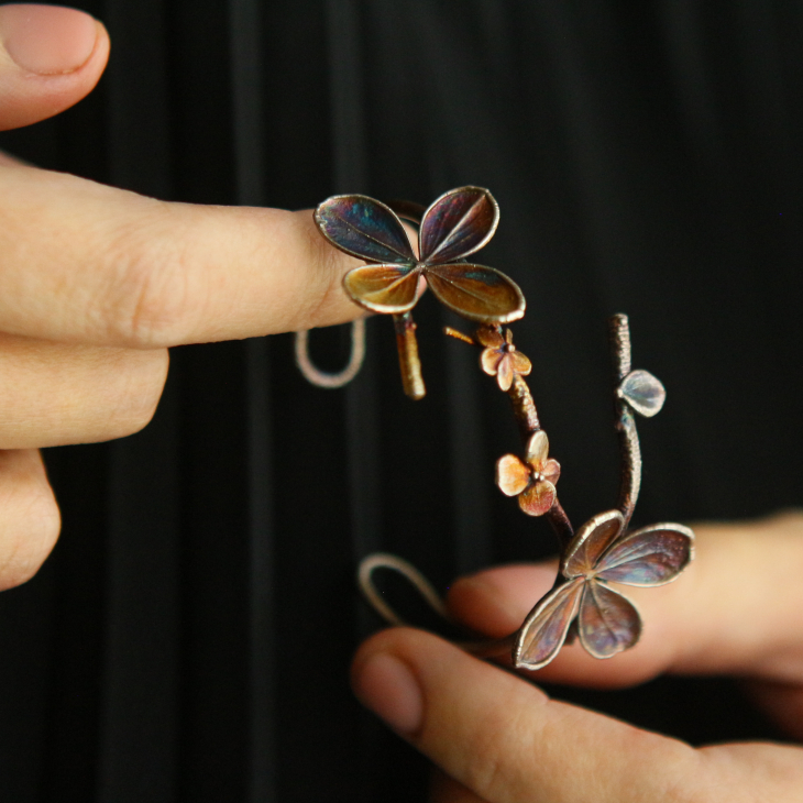 Hydrangea floral bracelet in colored silver, фото 7