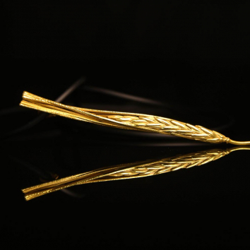 Wheat pendant in gold