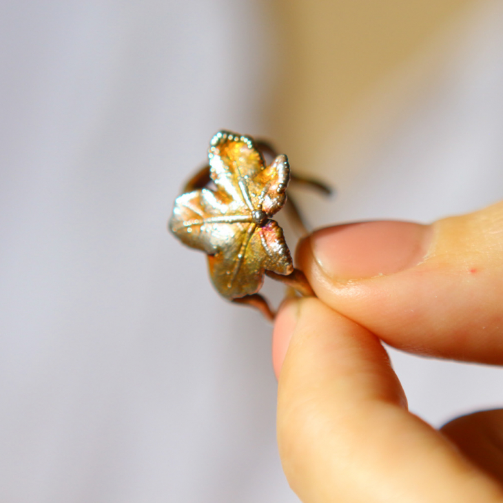 Maple ring in colored silver, фото 4