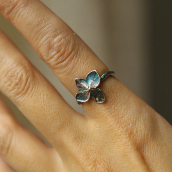 Ring in silver, Hydrangea 
