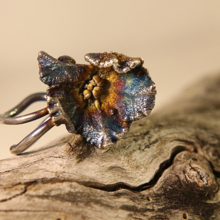 Кольцо в серебре Fleur de Magique, Фиалка, фото 2