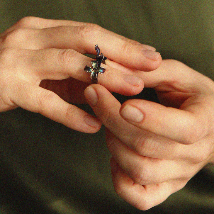 Кольцо в серебре Fleur de Magique, Сирень, фото 2